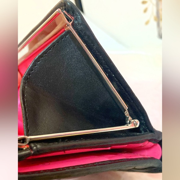 Chanel Cambon Line Bifold Wallet Black Pink CC Matelasse Leather - Picture 16 of 17